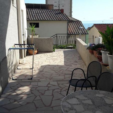 Guest House Lucija Makarska Exterior foto