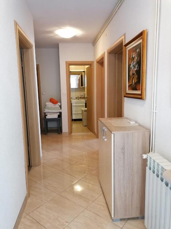 Guest House Lucija Makarska Exterior foto